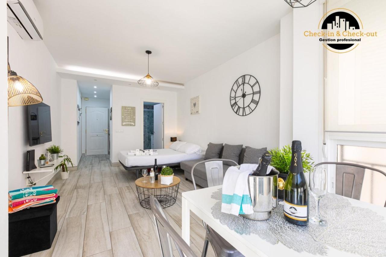 Apartamento El Ciaboga Centro De Torremolinos Luaran gambar